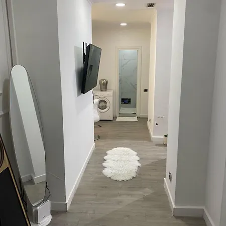 Park View Central Apartment