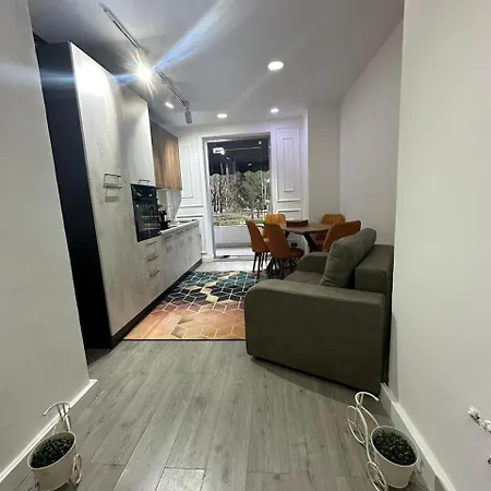 Апартаменты Park View Central Тирана